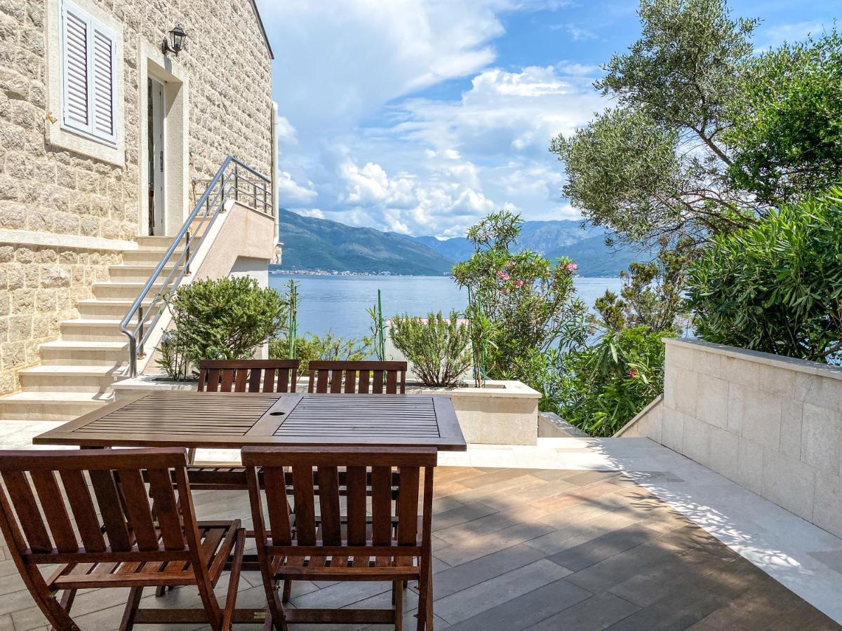 Leut Apartments Τίβατ Εξωτερικό φωτογραφία