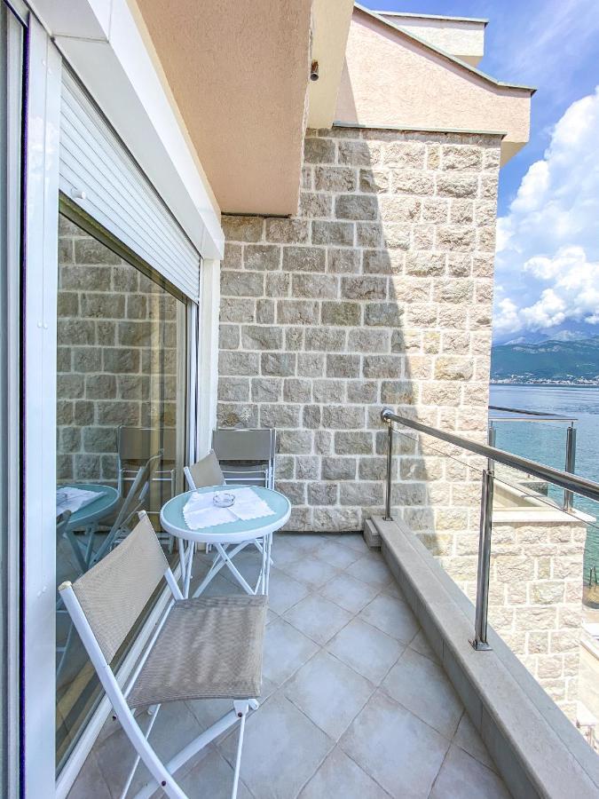 Leut Apartments Τίβατ Εξωτερικό φωτογραφία